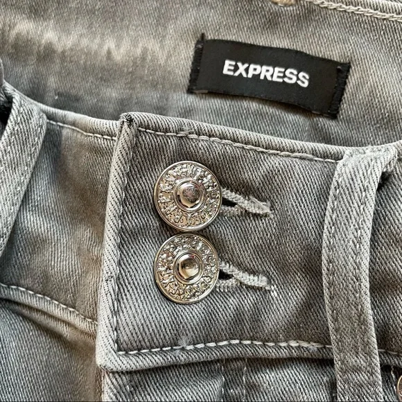 Express Super High Rise Jeans - Picture 10 of 14